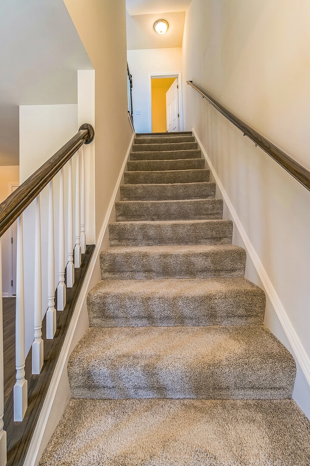 4138 Irving Rd, Aurora, IL 60504 - view of staircase