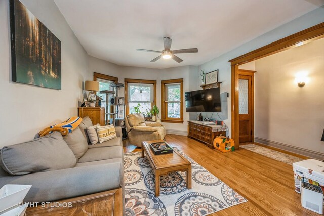 1046 S Scoville Ave, Oak Park, IL 60304 - photo 4