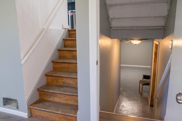 34 E 159th St, South Holland, IL 60473 - stairs featuring baseboards