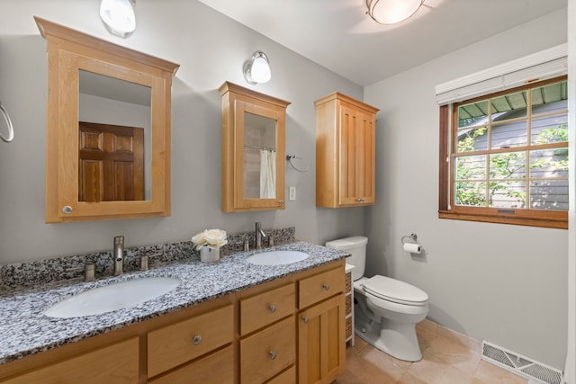 1527 62nd St, Downers Grove, IL 60516 - bathroom featuring double vanity, tile patterned floors, and a shower with curtain