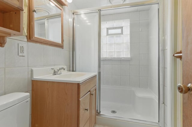 2236 Thornton Lansing Rd, Lansing, IL 60438 - full bathroom featuring vanity, a shower stall, and toilet