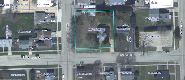 4 E Lincoln St, Mount Morris, IL 61054 - aerial view of property's location featuring property parcel outlined