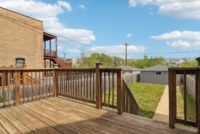 4637 S Michigan Ave, Chicago, IL 60653 - deck with stairway