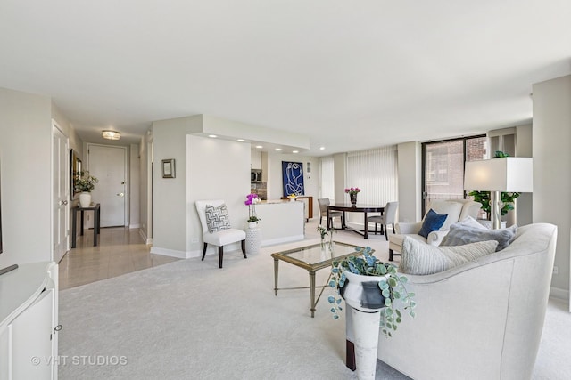 345 W Fullerton Pkwy Unit 1508, Chicago, IL 60614 - living area with light colored carpet and baseboards