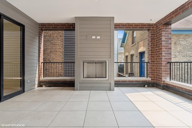 2118 N Sheffield Ave Unit 1, Chicago, IL 60614 - view of patio / terrace
