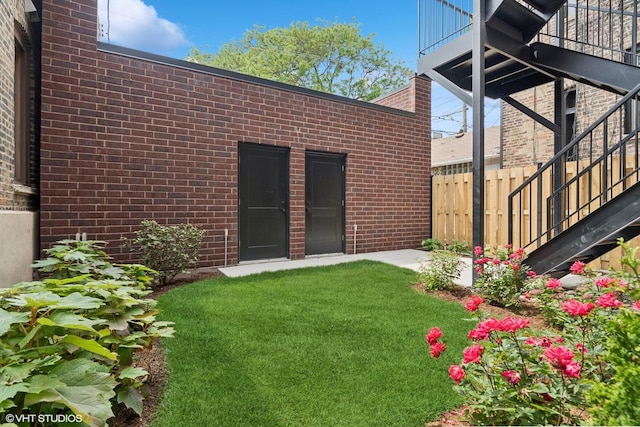 2118 N Sheffield Ave Unit 1, Chicago, IL 60614 - view of yard
