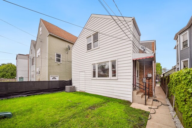 4114 W Cornelia Ave, Chicago, IL 60641 - photo 12