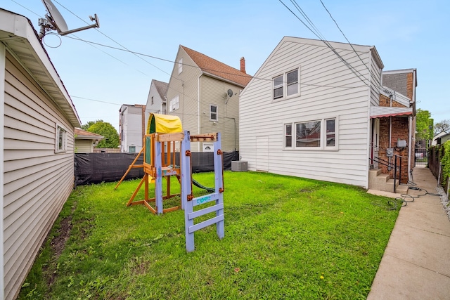 4114 W Cornelia Ave, Chicago, IL 60641 - photo 14