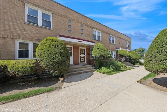221 S Maple Ave Unit C, Oak Park, IL 60302 - photo 1