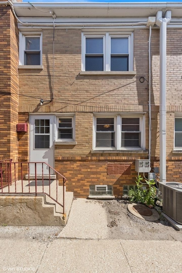 221 S Maple Ave Unit C, Oak Park, IL 60302 - photo 18