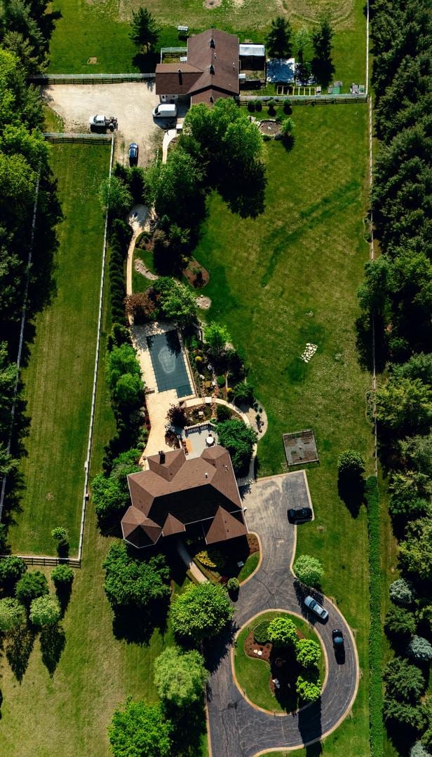 11 Moate Ln, Barrington Hills, IL 60010 - aerial view of property's location