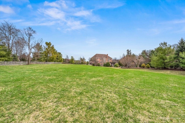 11 Moate Ln, Barrington Hills, IL 60010 - view of yard featuring a view of countryside