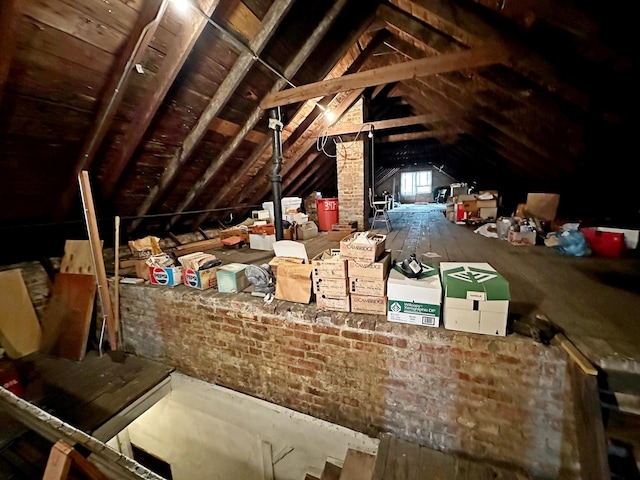 347 156th St, Calumet City, IL 60409 - view of attic