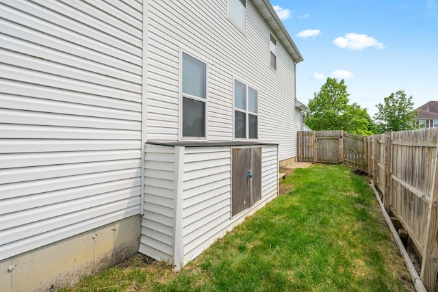 8013 Shady Oak Rd, Joliet, IL 60431 - view of yard