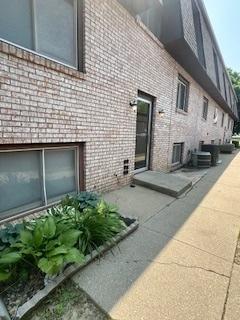 109 Urban St Unit 19, Bloomington, IL 61704 - photo 1
