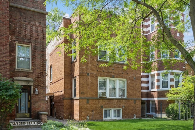 22 S Austin Blvd, Oak Park, IL 60302 - view of building exterior
