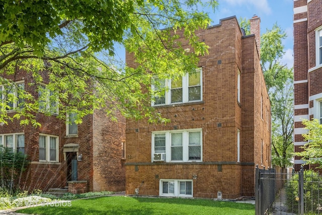 22 S Austin Blvd, Oak Park, IL 60302 - view of building exterior featuring cooling unit