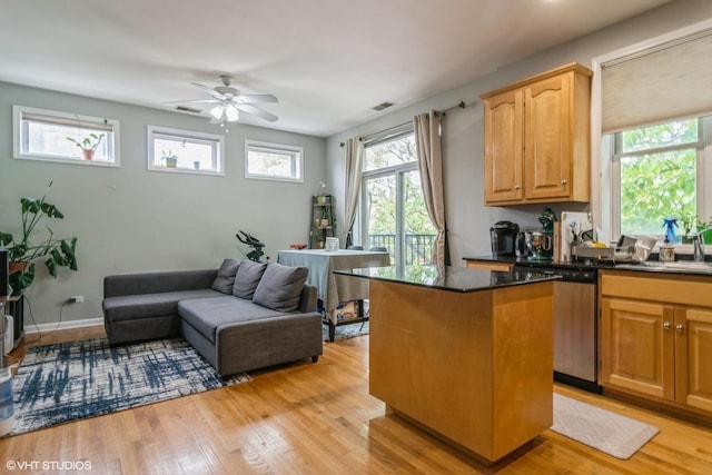 1535 W Ohio St Unit 2, Chicago, IL 60642 - photo 4