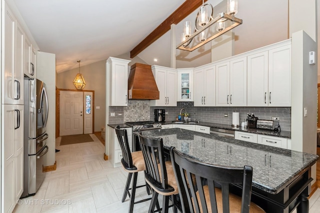 13103 W Beaver Lake Dr, Homer Glen, IL 60491 - kitchen featuring custom exhaust hood, stainless steel appliances, backsplash, white cabinetry, and a breakfast bar area