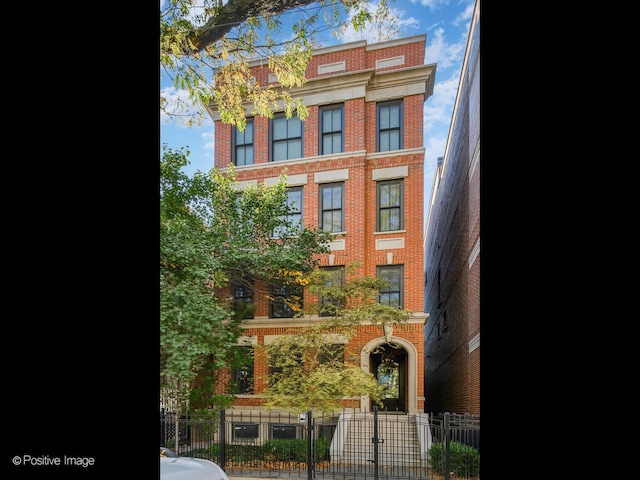 1942 N Sedgwick St Unit Ph, Chicago, IL 60614 - view of property