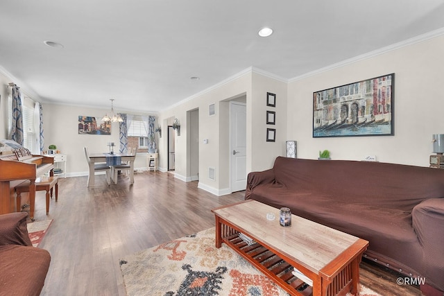 735 S Spring Rd, Elmhurst, IL 60126 - living area featuring a chandelier, ornamental molding, wood finished floors, baseboards, and recessed lighting