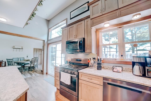 112 N St, Crescent City, IL 60928 - photo 40