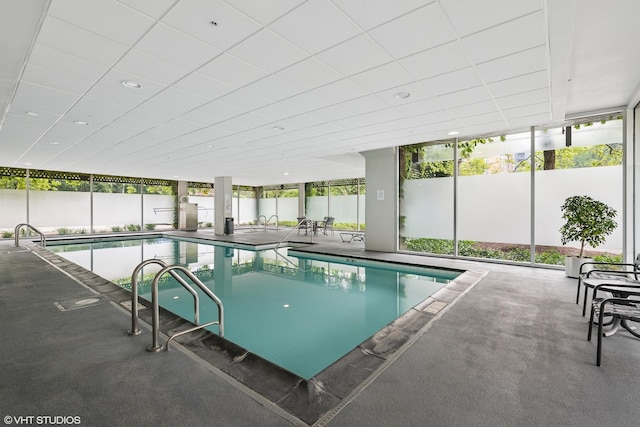 800 Elgin Rd Unit 806, Evanston, IL 60201 - view of indoor pool