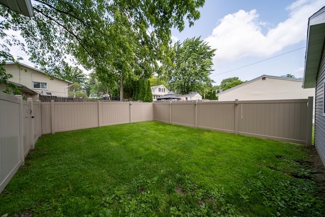 521 Armeida St, Dixon, IL 61021 - view of fenced backyard
