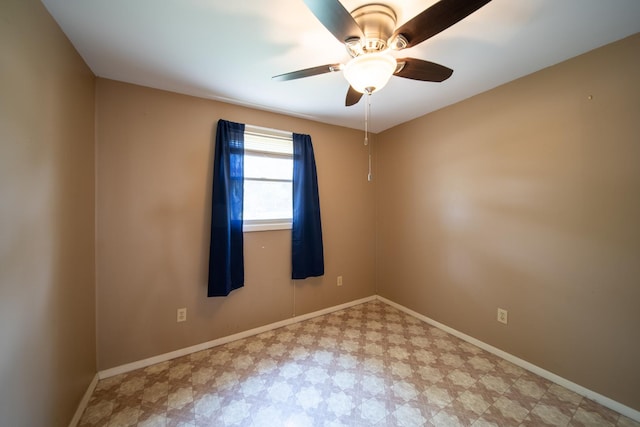 521 Armeida St, Dixon, IL 61021 - unfurnished room featuring light floors and a ceiling fan