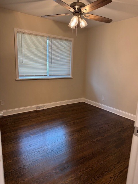 32 Elizabeth St, Calumet City, IL 60409 - photo 10