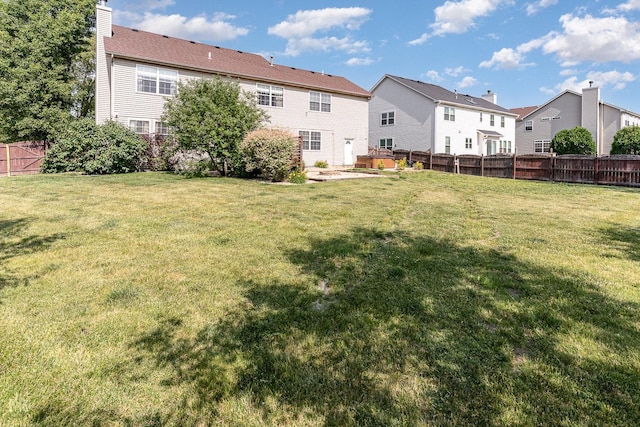 26345 W Silver Stream Dr, Channahon, IL 60410 - view of yard featuring a residential view