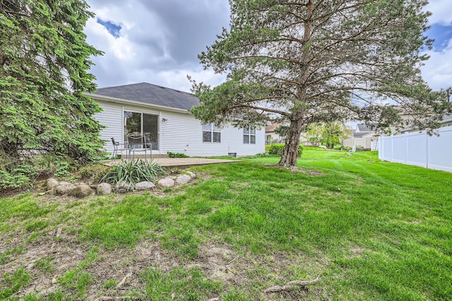 1232 Sumac Trl, Hoffman Estates, IL 60192 - view of yard featuring a patio