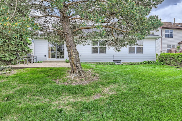 1232 Sumac Trl, Hoffman Estates, IL 60192 - back of property with a yard and a patio