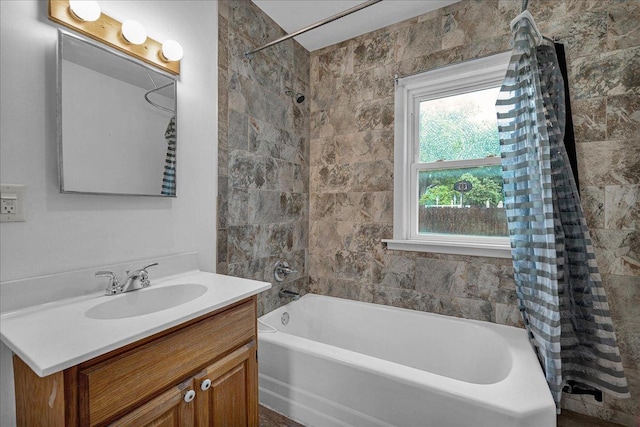913 N Mason St, Bloomington, IL 61701 - full bathroom featuring shower / bathtub combination with curtain and vanity