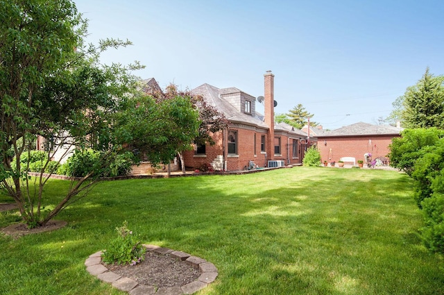 1902 N 77th Ct, Elmwood Park, IL 60707 - view of green lawn