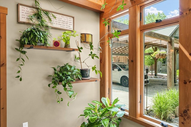 2804 E Concord Rd, Urbana, IL 61802 - view of doorway to outside