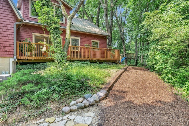 2804 E Concord Rd, Urbana, IL 61802 - view of yard featuring a deck