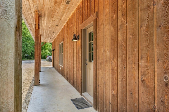 2804 E Concord Rd, Urbana, IL 61802 - doorway to property