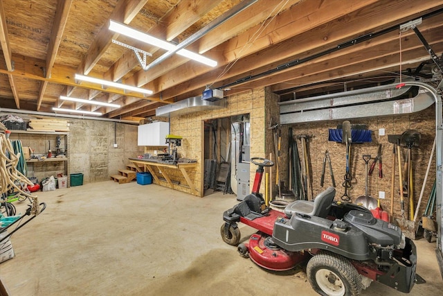 2804 E Concord Rd, Urbana, IL 61802 - below grade area featuring a workshop area