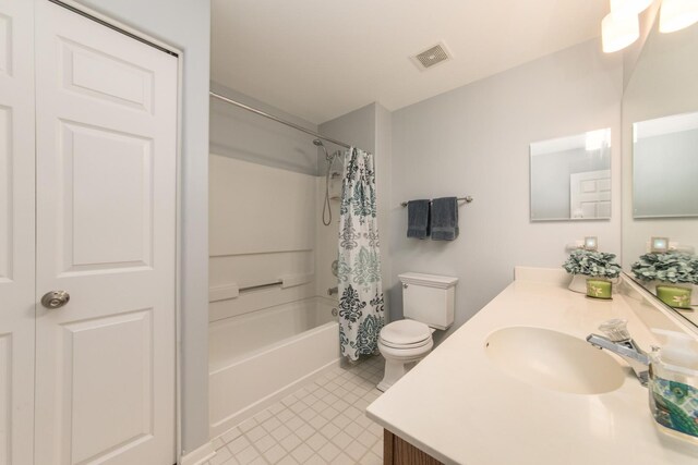 9215 Waterfall Glen Blvd, Darien, IL 60561 - full bath featuring vanity, toilet, and shower / bath combo with shower curtain