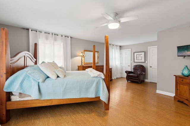 1424 Glencoe Ave, Highland Park, IL 60035 - bedroom with light wood-style floors, a ceiling fan, and baseboards