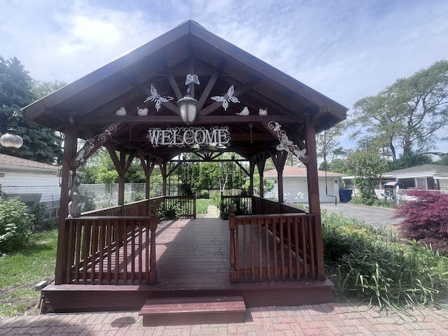 7011 Avon Ave, Oak Lawn, IL 60453 - wooden terrace featuring a gazebo