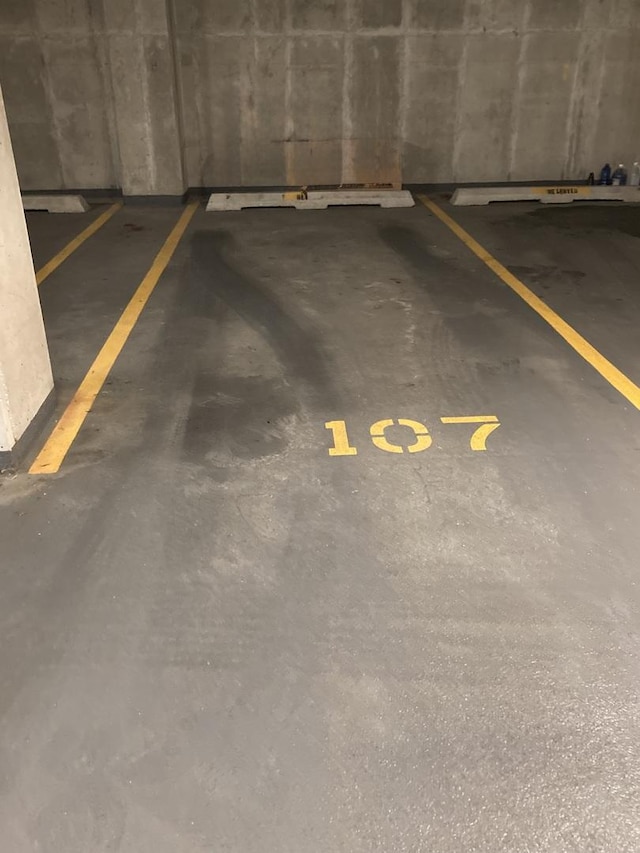 1515 S Prairie Ave Unit 1016, Chicago, IL 60605 - view of parking garage