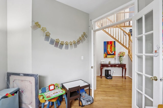 263 Thrush Cir, Lindenhurst, IL 60046 - rec room featuring wood finished floors and baseboards