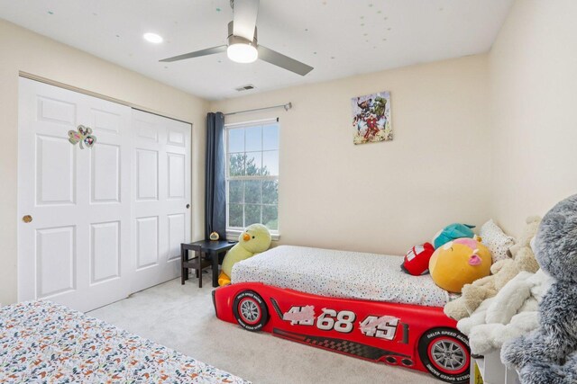 263 Thrush Cir, Lindenhurst, IL 60046 - carpeted bedroom with a closet and a ceiling fan