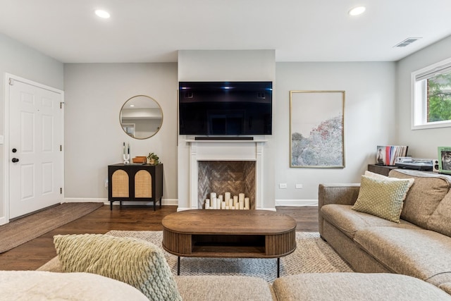 2309 W Chicago Ave Unit 1, Chicago, IL 60622 - living area featuring wood finished floors, recessed lighting, baseboards, and a fireplace