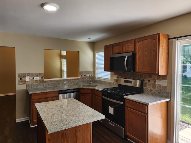 2317 Scott Ln, Aurora, IL 60502 - photo 7