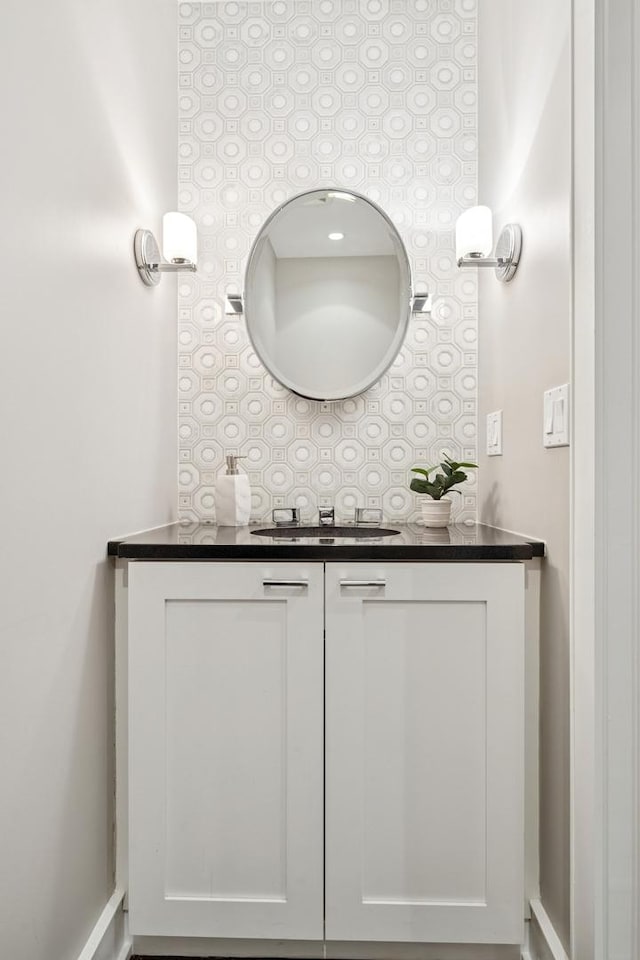1307 W Wrightwood Ave Unit 201, Chicago, IL 60614 - bathroom featuring vanity