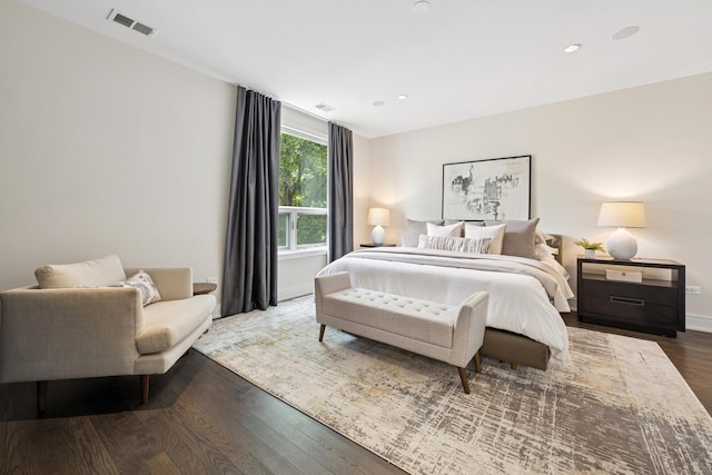 1307 W Wrightwood Ave Unit 201, Chicago, IL 60614 - bedroom with wood finished floors and recessed lighting