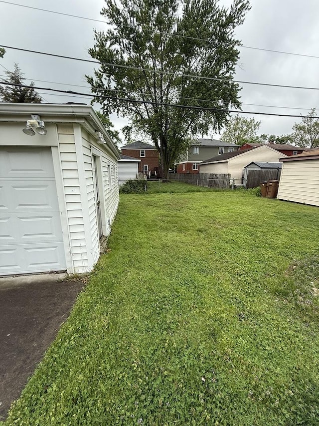 2452 S 6th Ave, North Riverside, IL 60546 - view of yard with an outbuilding